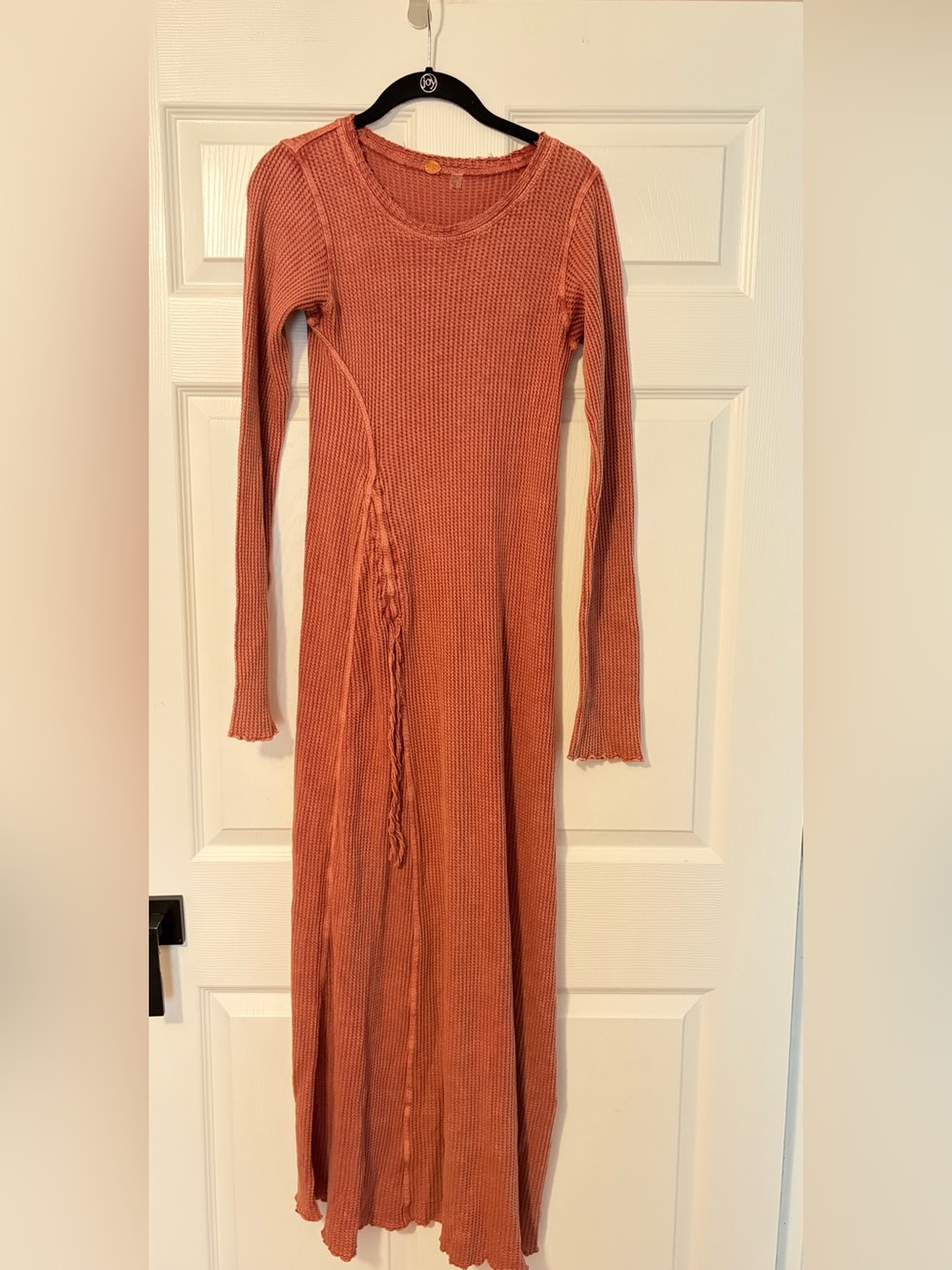Free People Long Sleeve Maxi Knit Dress in Rust Orange. + A GIFT 🎁 - Picture 2 of 6